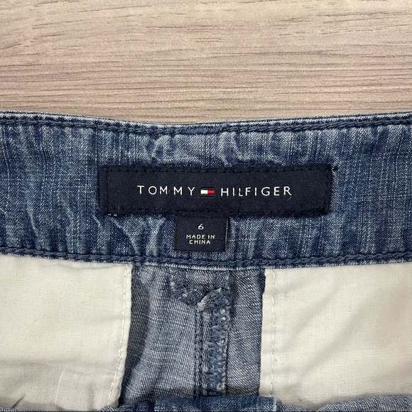 Trendy Tommy Hilfiger Cargo Jean - Picture 6 of 8
